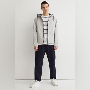 NWOT Light Grey H&M Men’s Nylon Windbreaker w/ Mesh Lining